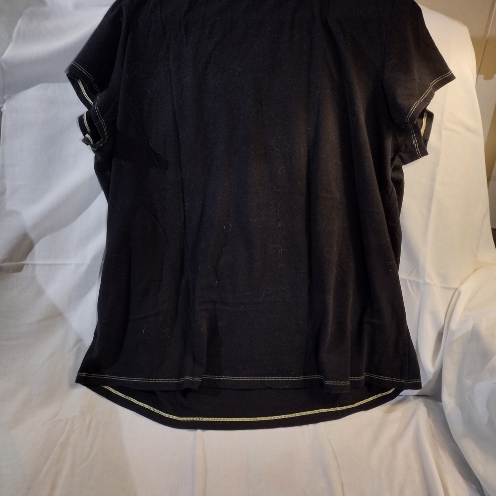 Warner Bros. Looney Tunes Black T-Shirt - Picture 3 of 3